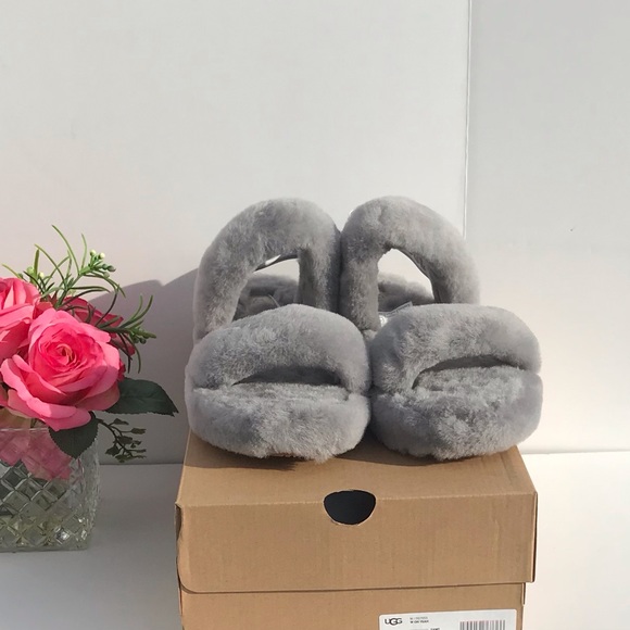 UGG OH Yeah slide - Picture 4 of 12